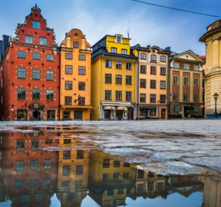 Walk the Cobbled Streets of Gamla Stan