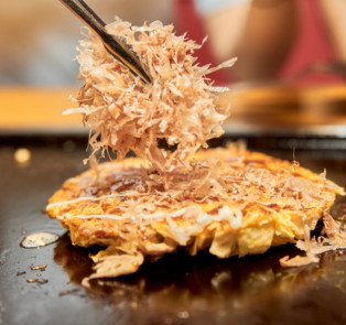 23. Okonomiyaki