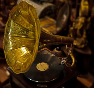 Kanazawa Phonograph Museum