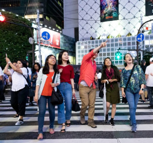 The Tokyo experience at Shibuya Crossing