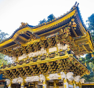 Toshoguy Shrine shimmering in gold reflections