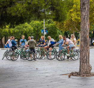 Group bike tours, Kyoto