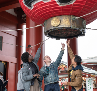 Tourists on tours in Tokyo, Japan