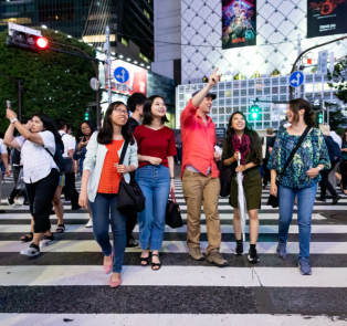 Summer tourist rush in the capital of Japan