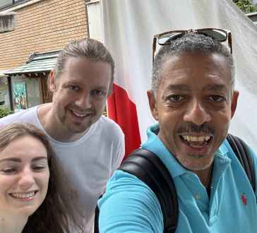 Guest photo