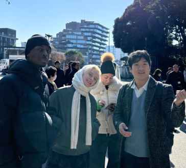 Sunlit Smiles: A Day Out with Friends