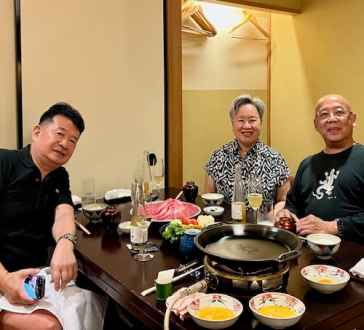 A Cozy Evening of Friendship and Feast