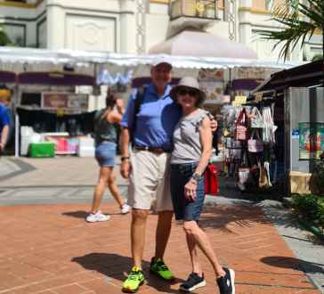 Guest photo