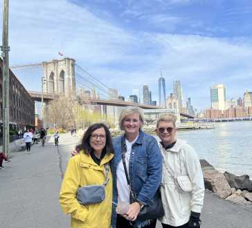  Soaking Up the NYC Skyline by the Brooklyn Bridge 