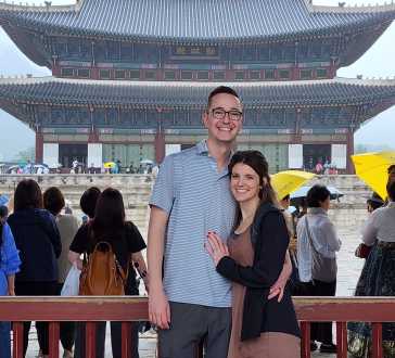 Smiles and Umbrellas at the Grandeur
