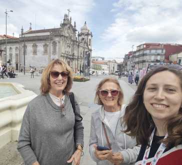 Joyful Moments at the Heart of History