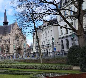 Majestic Gothic Wonder: A Day at the Cathedral