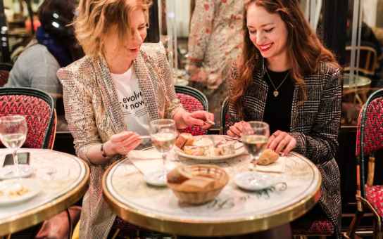 Taste Paris Your Way: A Flavorful Food Stroll in Le Marais