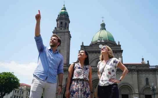 Essential Manila: Famous Sights & Local Secrets