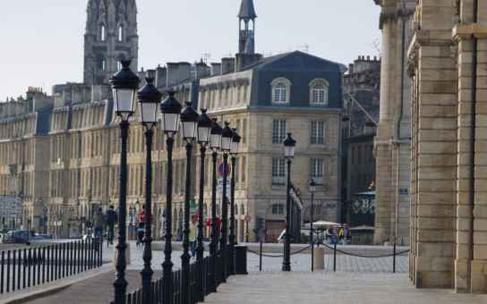 Bordeaux Your Way: A Personalized 4-Hour Exploration