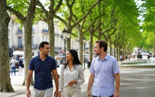 Your Perfect First Day in Montpellier: Squares, Streets & Everyday Tips