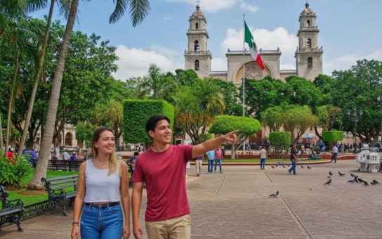Your Perfect First Day in Mérida: Streets, Stories & Everyday Tips