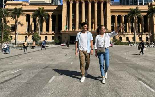 Brisbane Heritage Eats: Pubs, Pies and River Stories