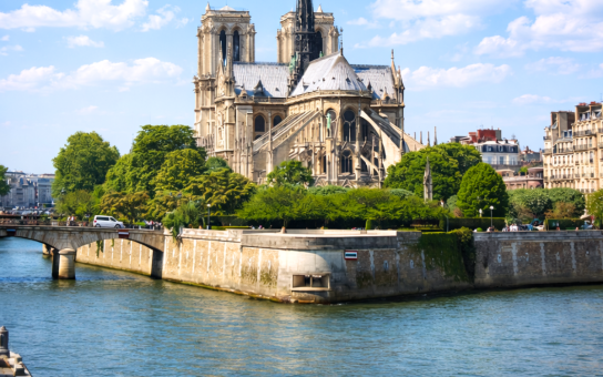 Your Paris Kickstart: A Personalized 2-Hour Experience