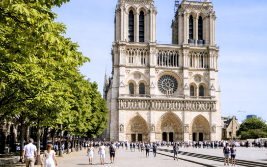 Your Paris Kickstart: A Personalized 2-Hour Experience