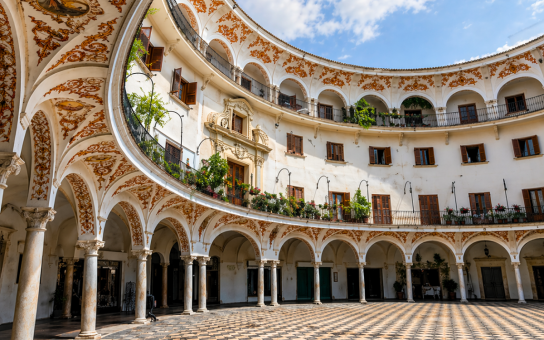 Your Seville Kickstart: A Personalized 2-Hour Experience