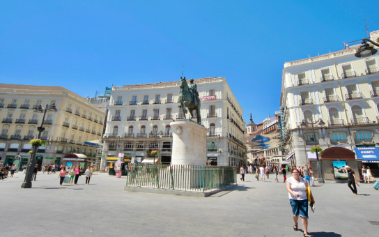 Madrid Your Way: A Personalized 4-Hour Exploration