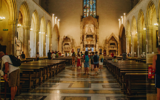 Personalized Naples Half-Day Experience with Local Host