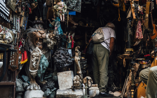 Personalized Naples Half-Day Experience with Local Host