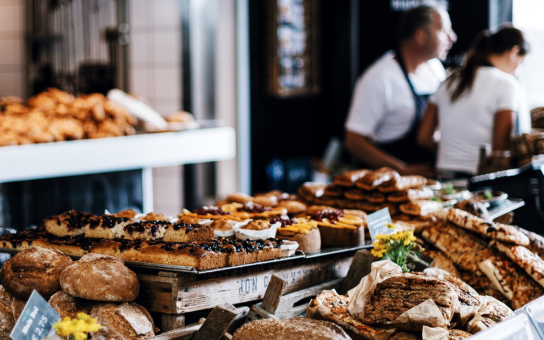 Turin Local Flavors & Hidden Gems: Cafés, Chocolate & Piedmont