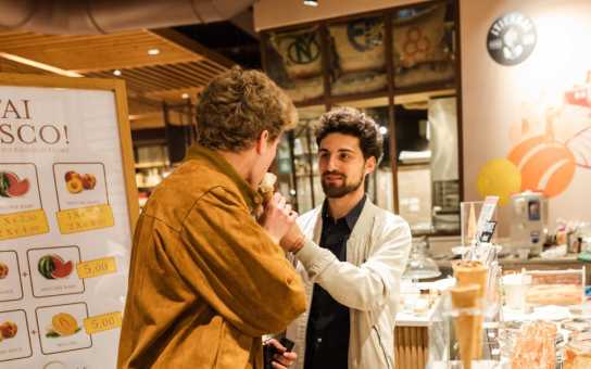 A Taste of Sorrento: Street Food, Sips & Sweet Surprises