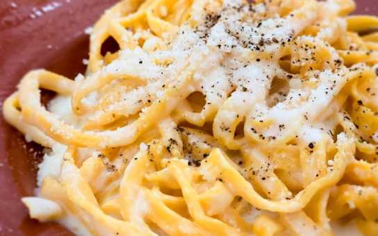 Tastes of Siena: Sweet Traditions and Salty Streets