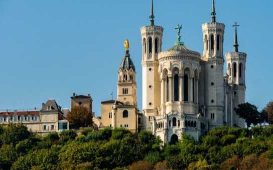 Essential Lyon: Famous Sights & Local Secrets