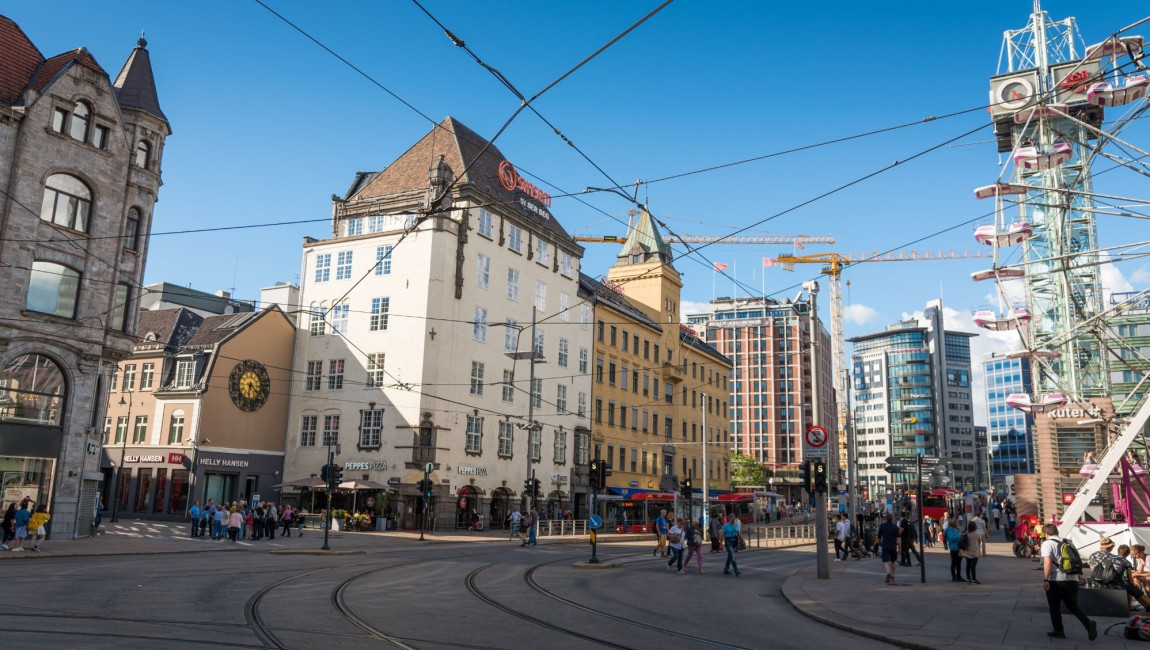 Big Ben to Tower Bridge