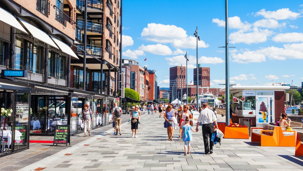 Big Ben to Tower Bridge