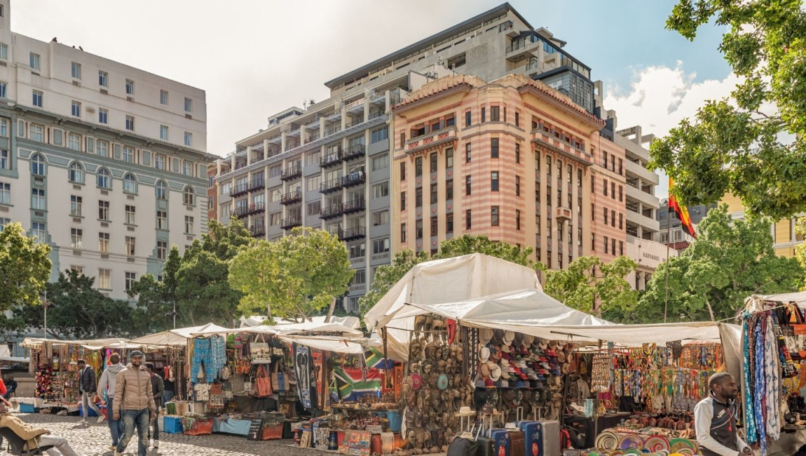 Big Ben to Tower Bridge