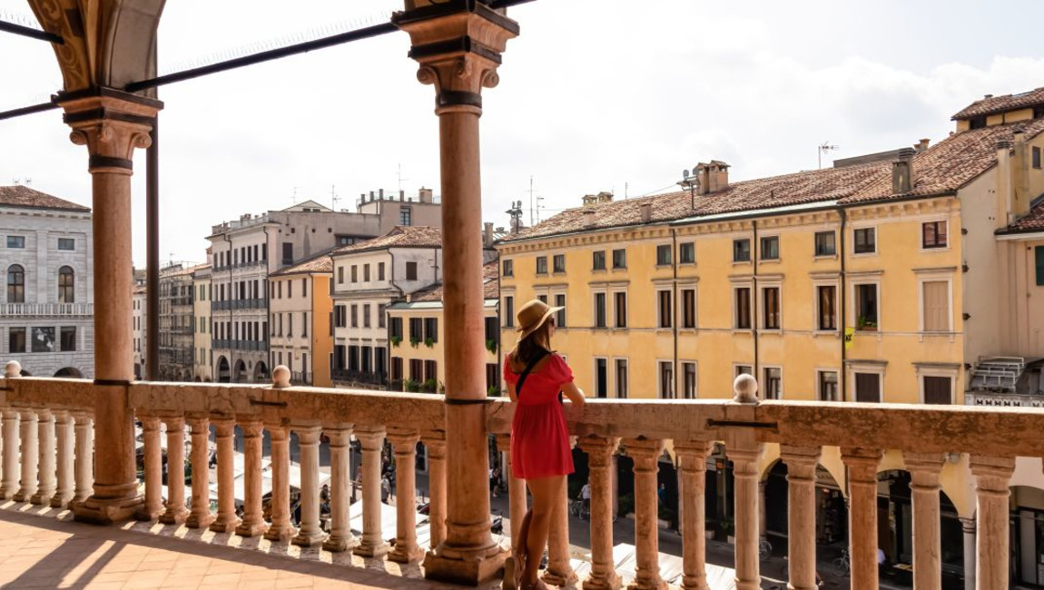 City Unscripted experience hero image 3