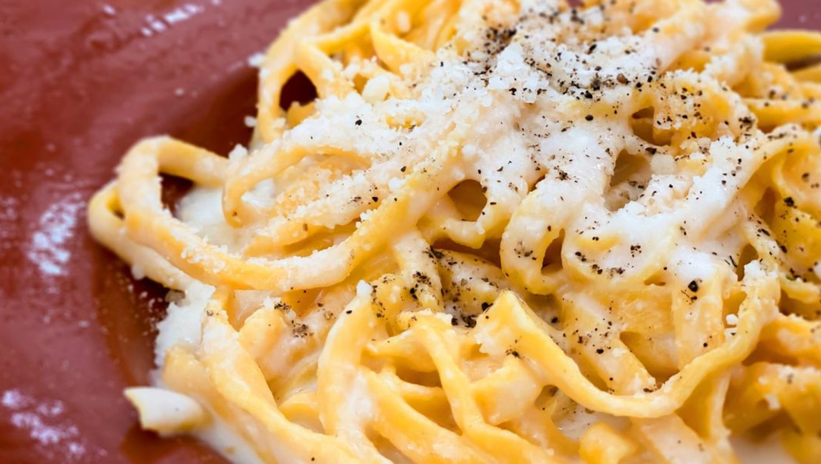 food,ingredient,spaghetti,pasta,recipe,staple food,al dente,noodle,pici,carbonara,cooking,fast food