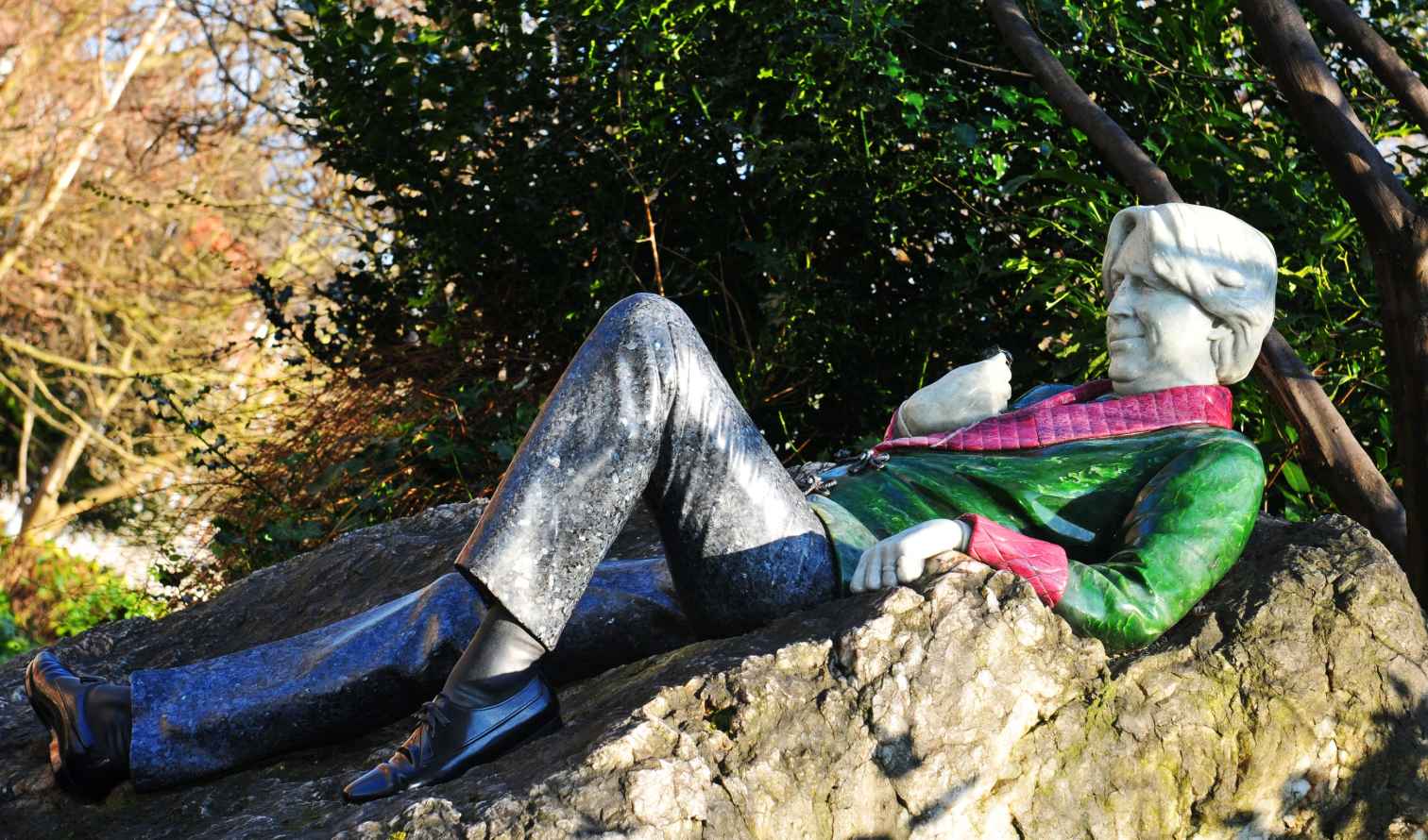 Statue of Oscar Wilde in Merrion Square, Dublin, Ireland.