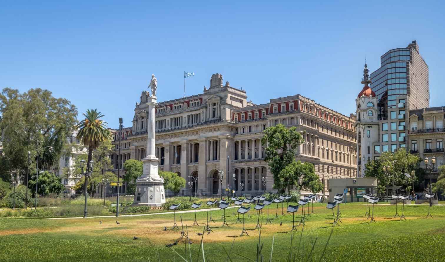 Big Ben to Tower Bridge