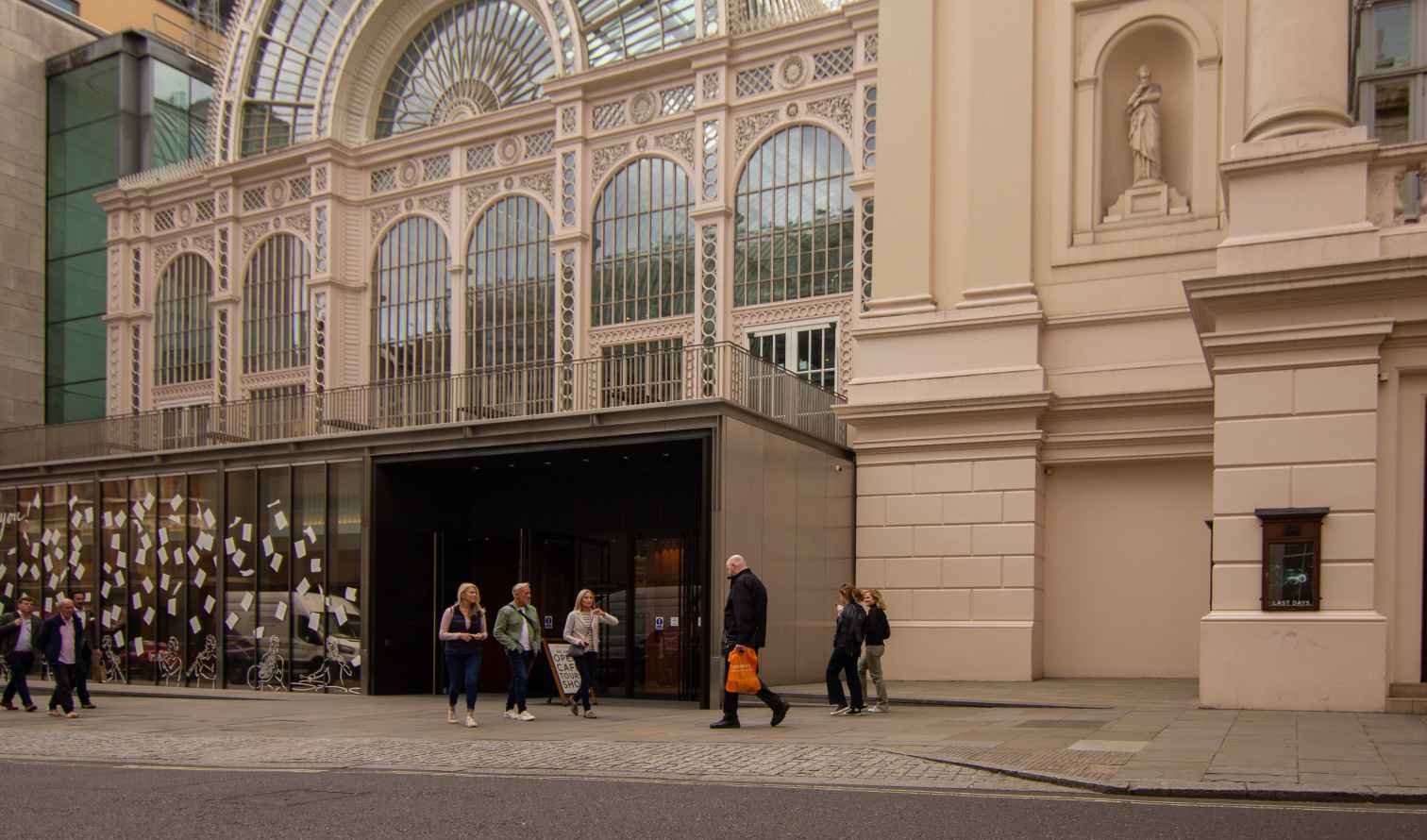 Big Ben to Tower Bridge
