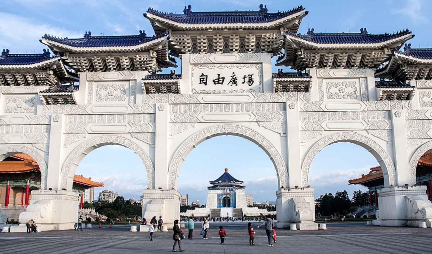 Big Ben to Tower Bridge