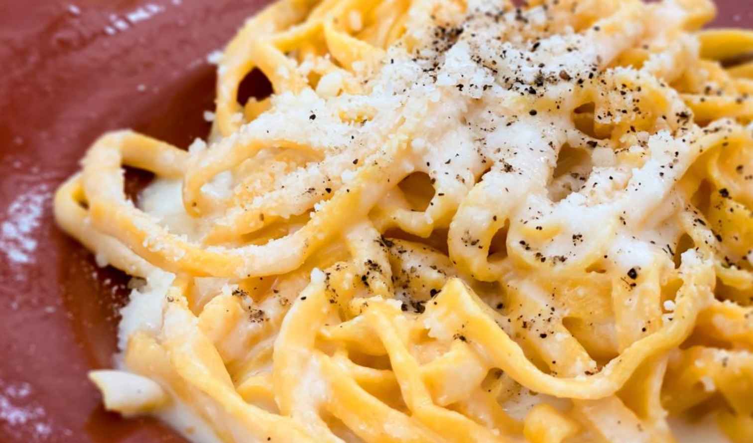 food,ingredient,spaghetti,pasta,recipe,staple food,al dente,noodle,pici,carbonara,cooking,fast food