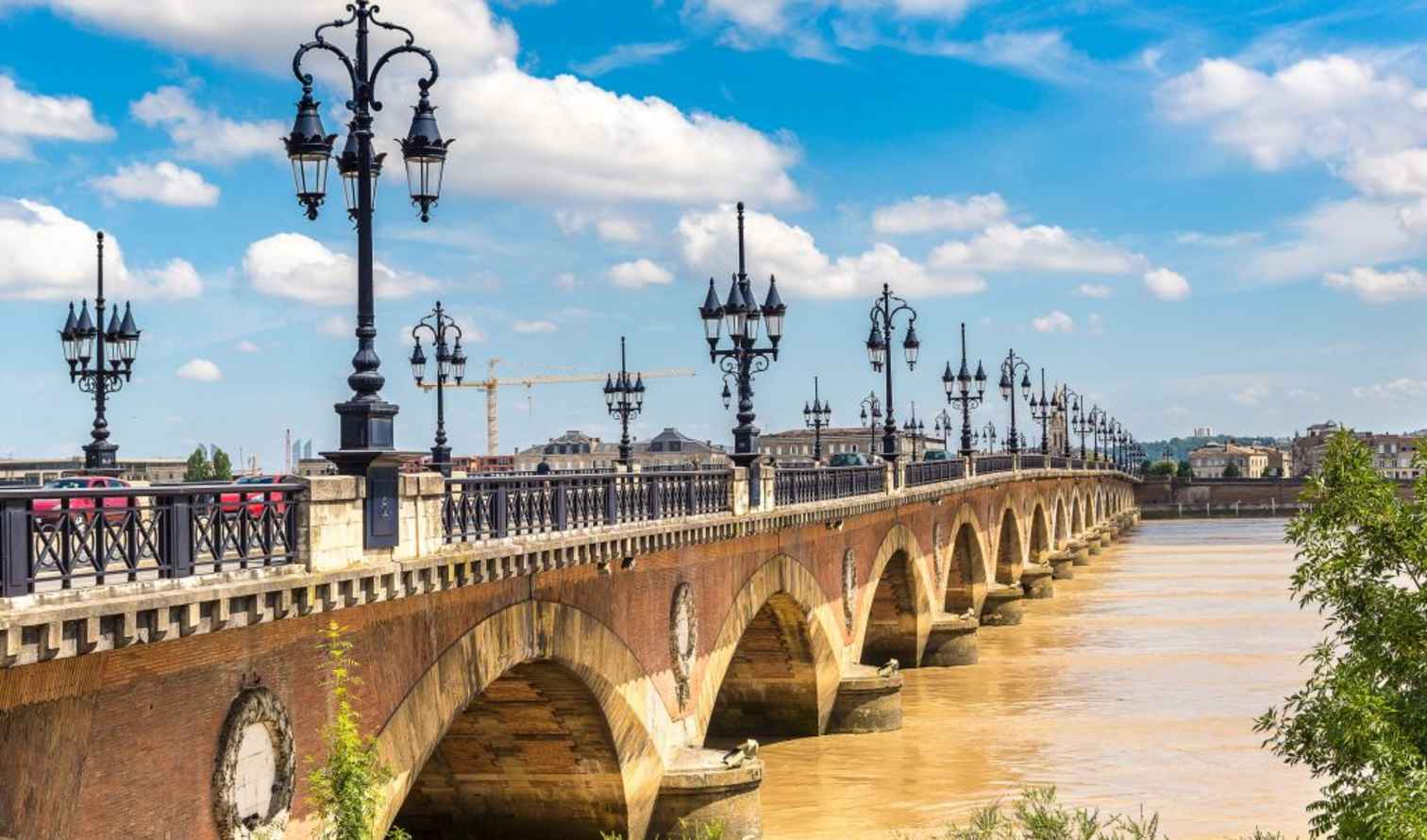 Pont de Pierre bridge over the Garonne River in Bordeaux, France.