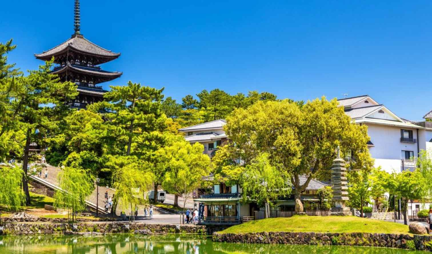 Kōfuku-ji Temple's five-story pagoda beside Sarusawa Pond in Nara, Japan.
