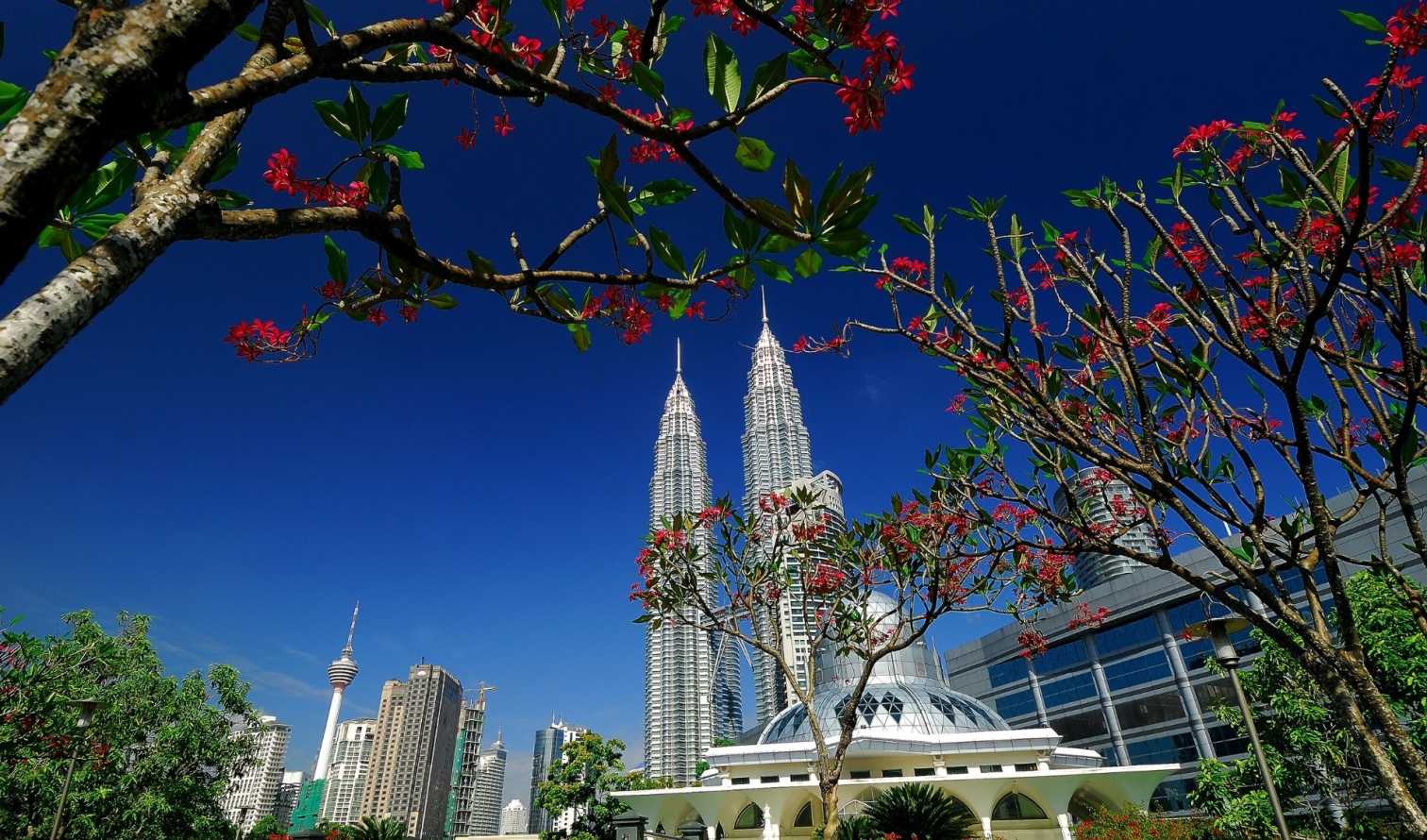 Big Ben to Tower Bridge