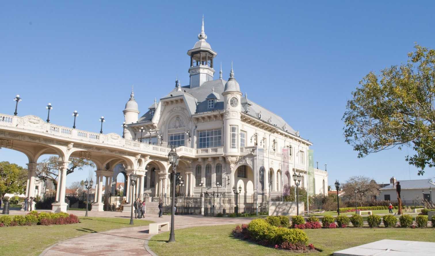 Big Ben to Tower Bridge