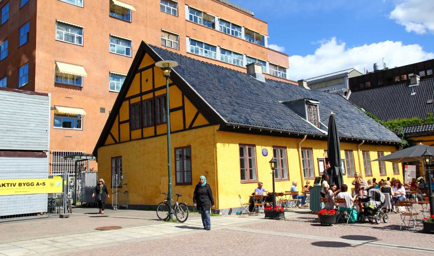 Big Ben to Tower Bridge