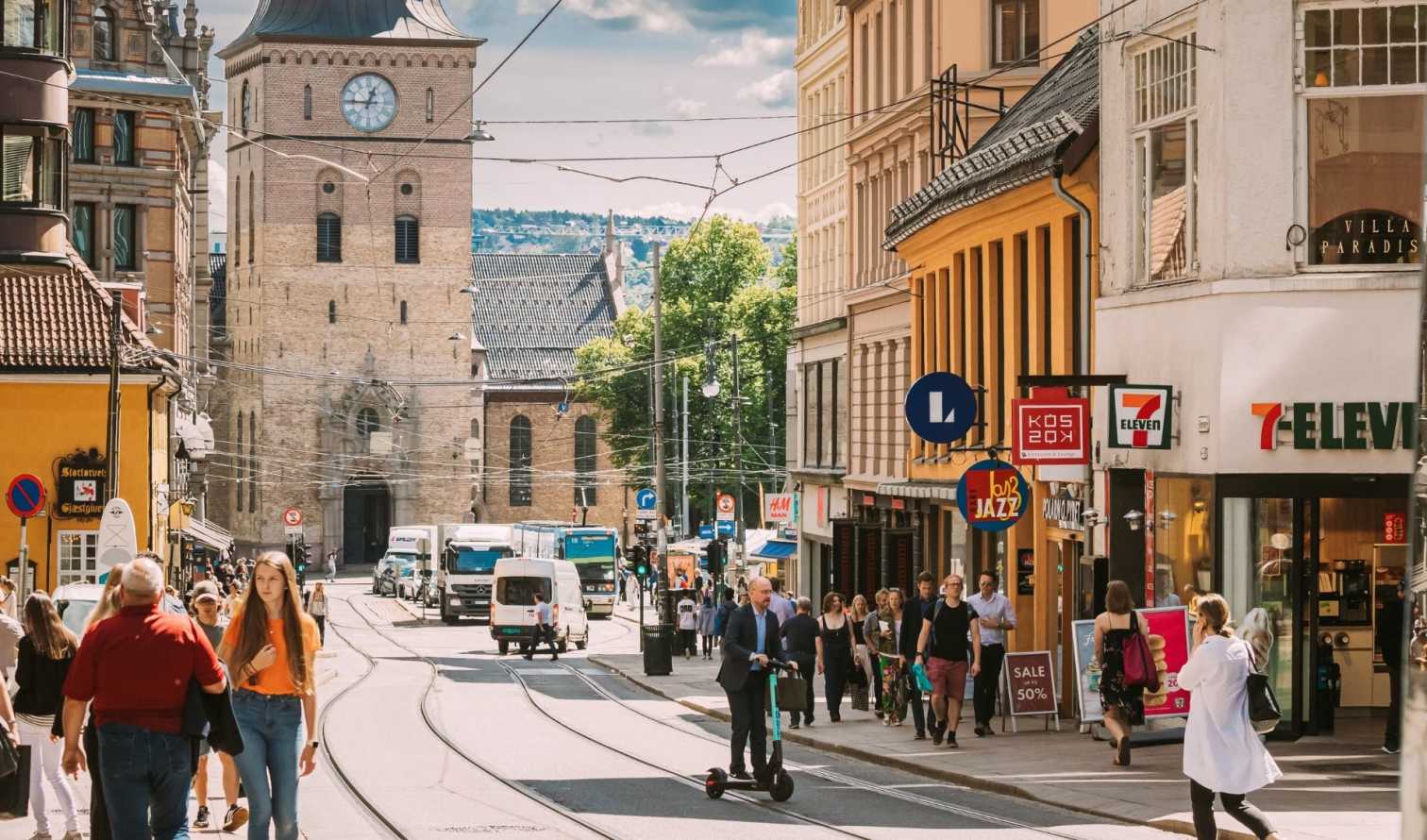 Big Ben to Tower Bridge