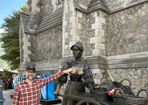 A Day with Molly: Charming Encounters in Dublin