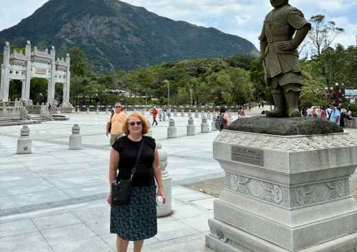 Traveler's Pause in Historic Serenity